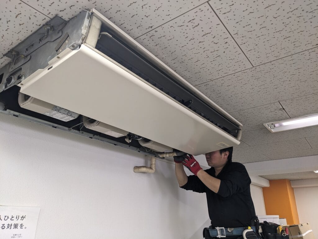 業務用エアコン修理・交換