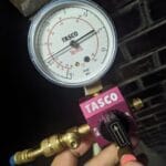 エアコンガス漏れ修理