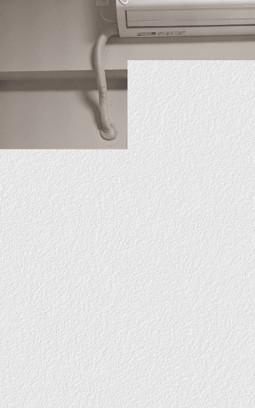 エアコン化粧カバー取付ビフォーアフター