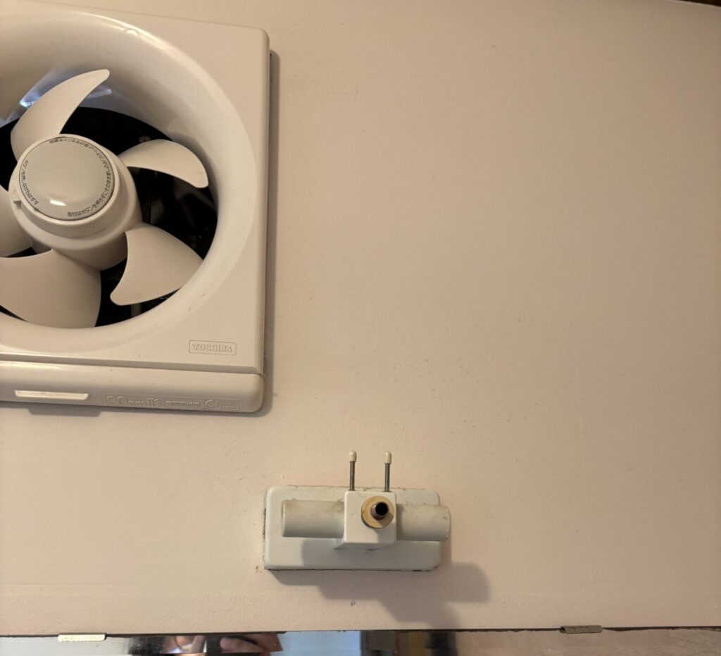 照明取外しビフォー・アフター