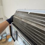 壁掛けエアコン本体分解、水漏れ修理